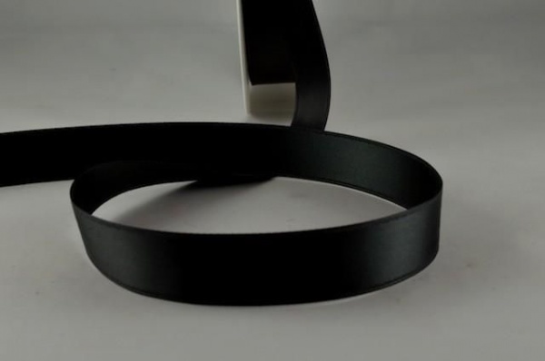 RIBBLACK1533 - Ribbon Double Faced Satin Black 15mm x 25 Meters